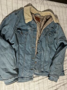 Levi Strauss & Co. Quilted Jacket (Beige)
